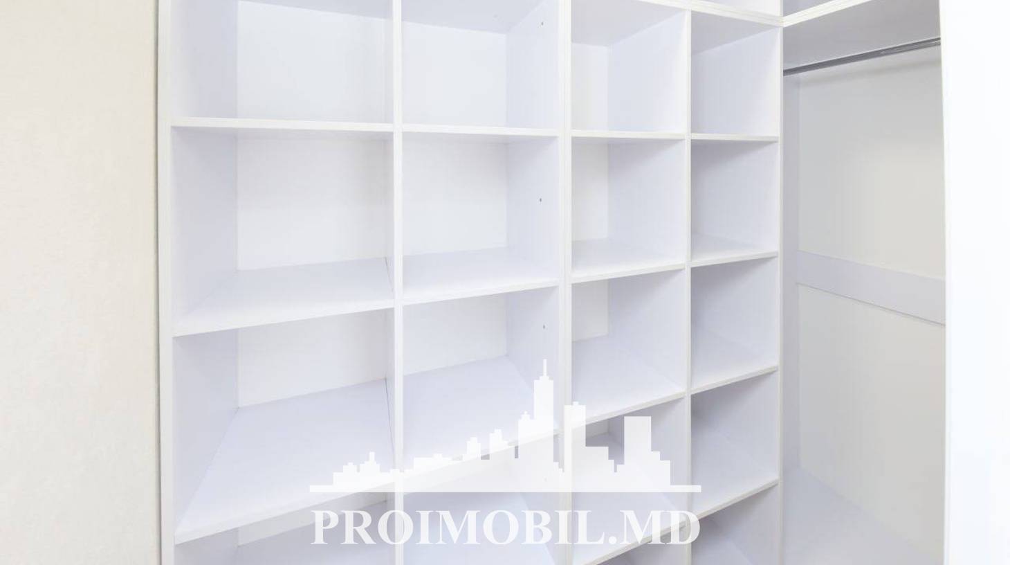 https://images.proimobil.md/ICGhjINVNVYBHkGmTB6nq3ejfn4Qs-XJN83nhbs3dho/watermark:0.75:so:0:30:0.39/resize:fill:1460:816:1/gravity:ce/bG9jYWw6Ly8vZXN0YXRlL2xyLzdhOWU0MzYxLWYzYTAtNGI1Yy05ODkyLTkxYjViN2QxZTc4OC5qcGVn