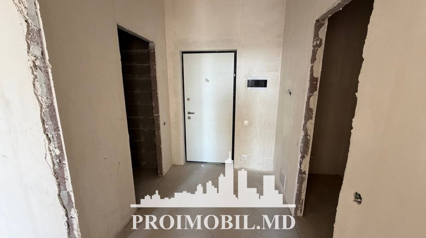https://images.proimobil.md/IJ4PAm0mQIXUzlW8kowNTp5_xNAK-NLK_r-EFGNGYC8/watermark:0.75:so:0:30:0.39/resize:fill:1460:816:1/gravity:ce/bG9jYWw6Ly8vZXN0YXRlL2xyL2I0YmRkNzczLWRmYmItNGIyNi05NWRhLTZhMWUzM2FhNzE1My5qcGVn
