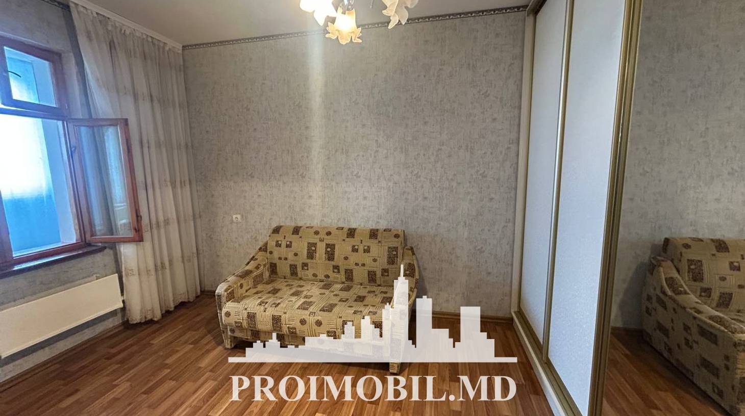 https://images.proimobil.md/IMDICJU0lsG8lpWbAVLxQIacP41tbQayedRDYlGHJA4/watermark:0.75:so:0:30:0.39/resize:fill:1460:816:1/gravity:ce/bG9jYWw6Ly8vZXN0YXRlL2xyL2Q3ODRkOGQxLWEwZjQtNDdhNy04YTZjLWFmNWNiOTU1MDZlNy5qcGVn