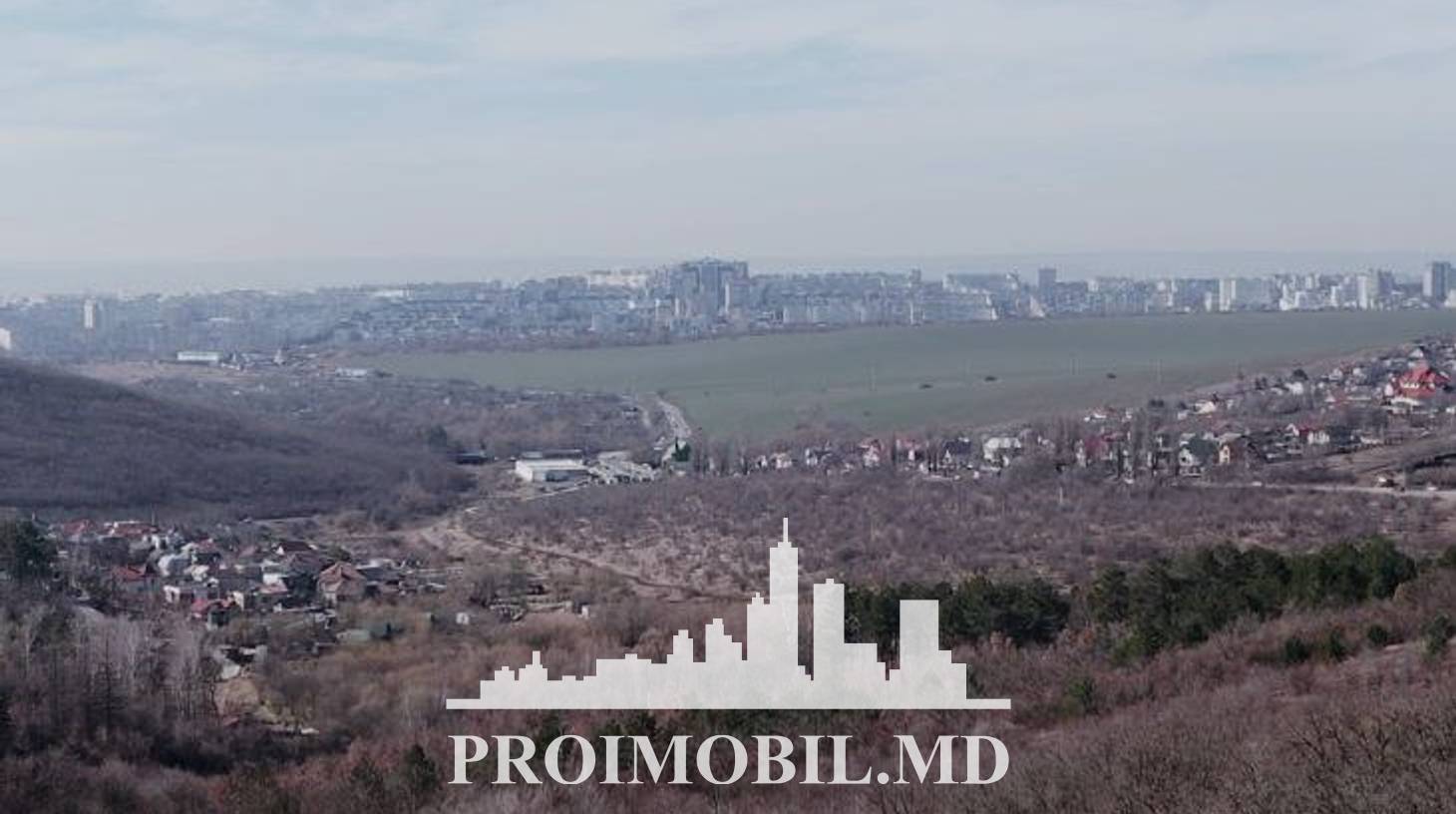 https://images.proimobil.md/IMPPMnLpRAvwmvOuz7bbFhgWQT7M1kqrE8PzpL0EvQQ/watermark:0.75:so:0:30:0.39/resize:fill:1460:816:1/gravity:ce/bG9jYWw6Ly8vZXN0YXRlL2xyLzhmOTk1NjQyLWRhZDItNGY2Yi1hZmQ5LTg3YjgzMDUwZWQxZi5qcGVn