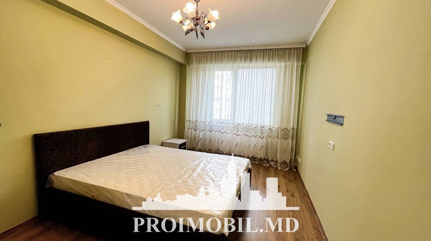 https://images.proimobil.md/IMxPWldvcD_9opJ18O7aPzNIxEHlW3jZMjQITSBIniI/watermark:0.75:so:0:30:0.39/resize:fill:1460:816:1/gravity:ce/bG9jYWw6Ly8vZXN0YXRlL2xyLzBmMzEzZDZiLTA1MjEtNGIzMi1hNWFjLWFiZmE5NDJiNGMzYy5qcGVn