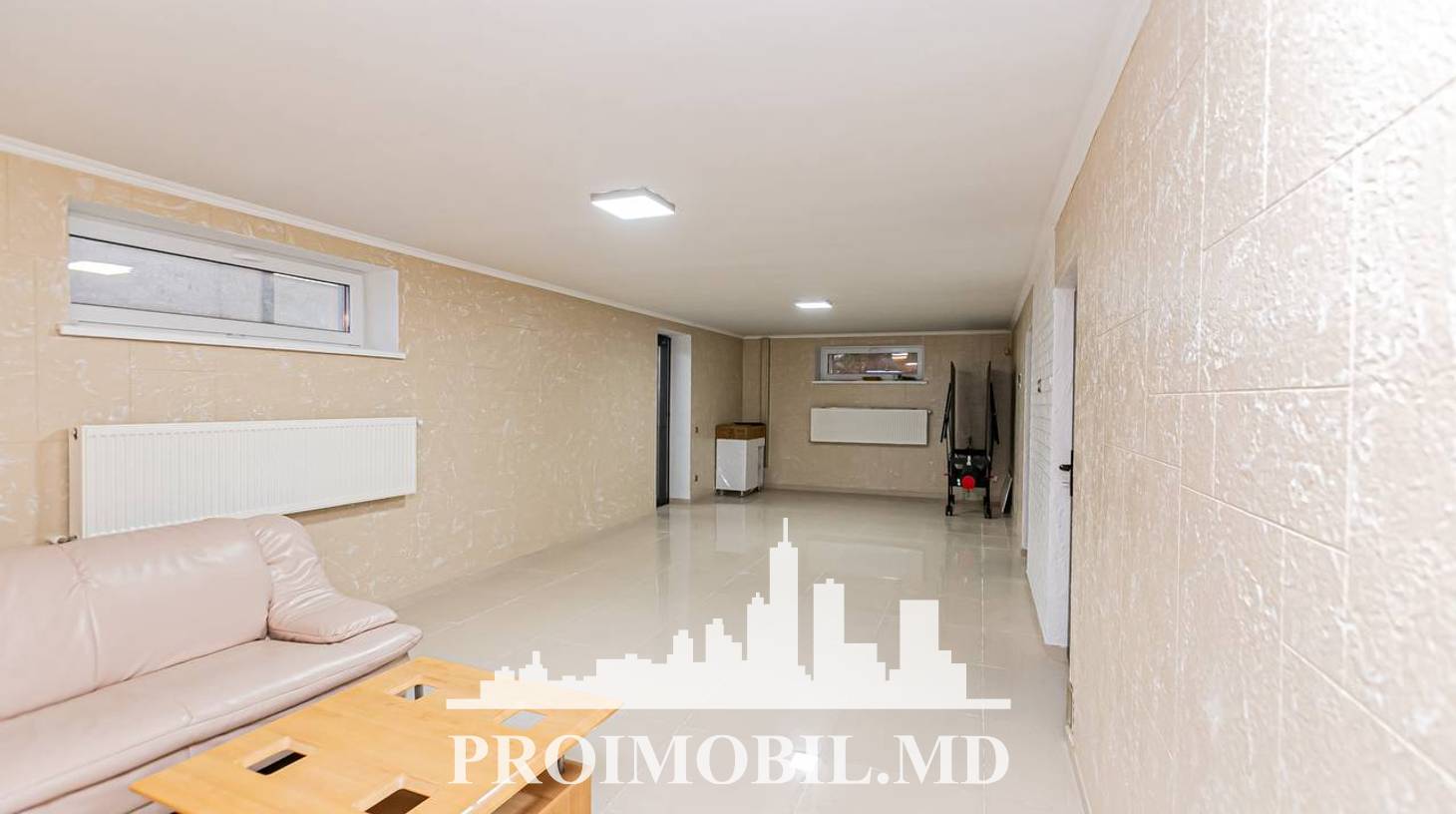 https://images.proimobil.md/INlhGB4uEr5x6f-hJfLUkKp9er1LFVtjJfT0O7nia28/watermark:0.75:so:0:30:0.39/resize:fill:1460:816:1/gravity:ce/bG9jYWw6Ly8vZXN0YXRlL2xyLzc1MzhiMDYxLTk5ZDUtNDA0MS05NGQyLTlkOGNiNzRkYjliNi5qcGVn