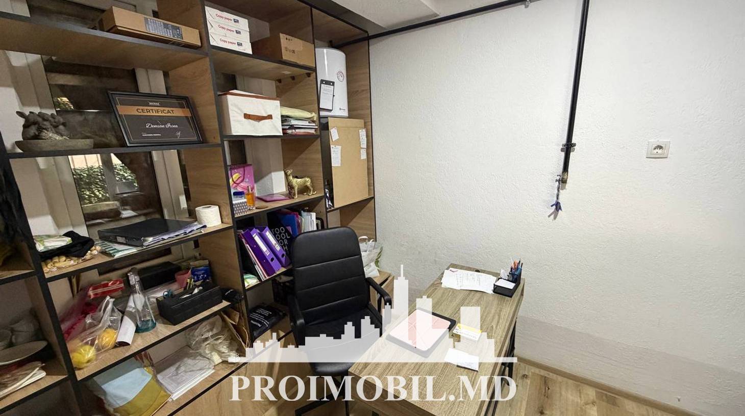 https://images.proimobil.md/IPqX0bQxxM_sSskfBDil-zDkk_LJtSN3P2M4X_kD34I/watermark:0.75:so:0:30:0.39/resize:fill:1460:816:1/gravity:ce/bG9jYWw6Ly8vZXN0YXRlL2xyLzNhZDI5MjMyLWYxMzEtNGY0ZC1iMmU2LWE5Y2ZkZGQ2NmUzMC5qcGVn