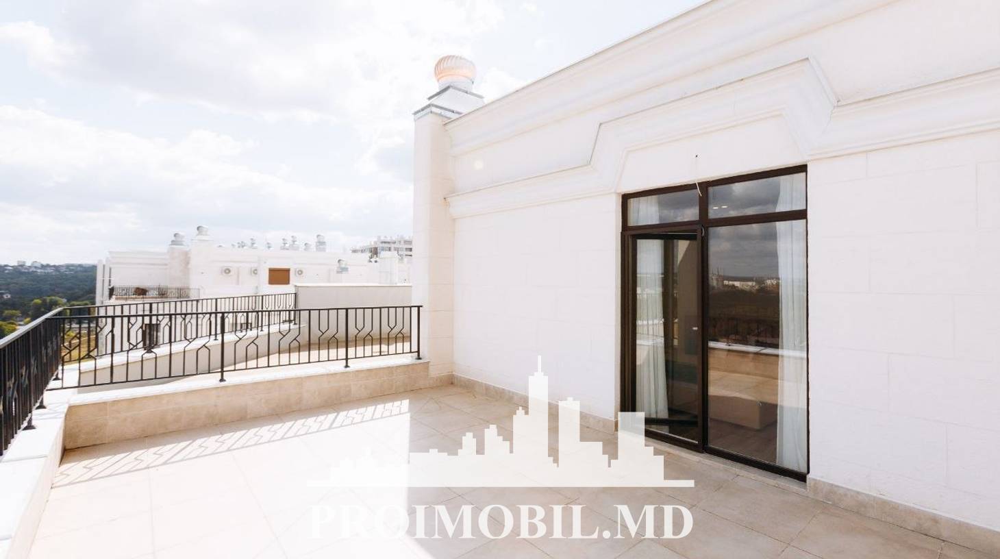 https://images.proimobil.md/ITDne03mykCDwZXS8WZwK7Tcxb6Augk9-zsKMQeH51Y/watermark:0.75:so:0:30:0.39/resize:fill:1460:816:1/gravity:ce/bG9jYWw6Ly8vZXN0YXRlL2xyLzRhYjkyZmZlLTY5OTEtNDFkNy04YzkyLTdiNjBmY2U4YmI3ZC5qcGVn