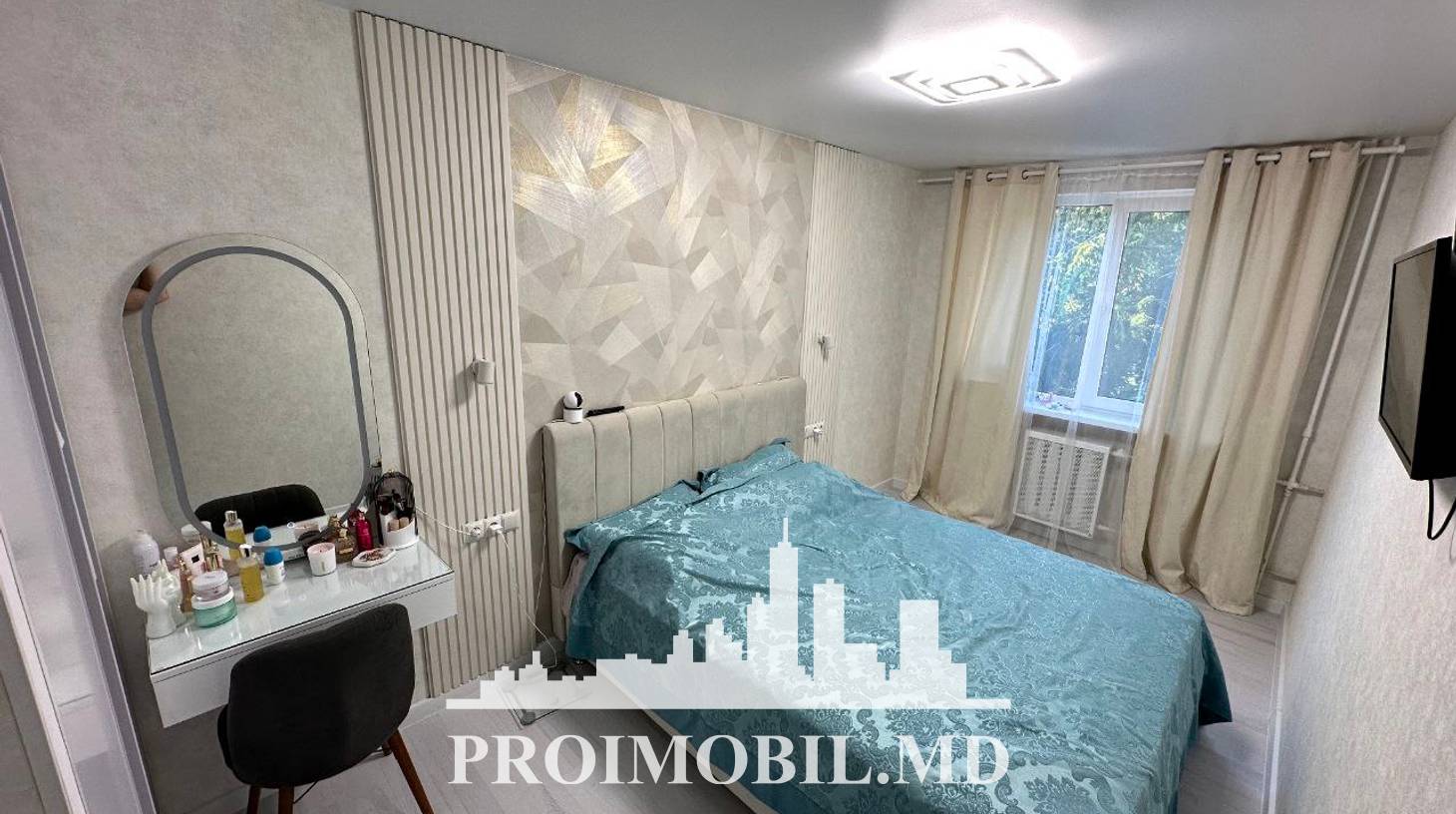 https://images.proimobil.md/IUVwC2EE1ecbhzvNiEzKAVXNqKI7ol_hVVtdaSwohH8/watermark:0.75:so:0:30:0.39/resize:fill:1460:816:1/gravity:ce/bG9jYWw6Ly8vZXN0YXRlL2xyLzhmYmNhOTQ1LWZhODQtNGQ3My05YmQ5LTY0MjExZTkwZGU4YS5qcGVn