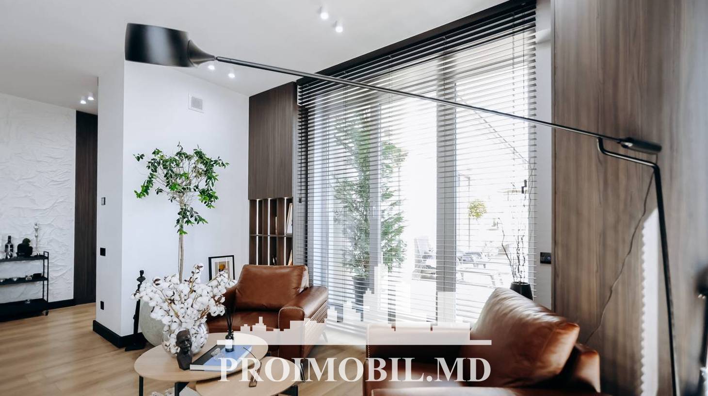 https://images.proimobil.md/IZeYLIUOOYF57JmWEnIKD7koxj22FKuBTabhOzhzlI4/watermark:0.75:so:0:30:0.39/resize:fill:1460:816:1/gravity:ce/bG9jYWw6Ly8vZXN0YXRlL2xyL2M3MTY2MTIwLTlmNjctNDY1Ny1hZWVmLTFkY2FjZGNjYjY0Mi5qcGVn