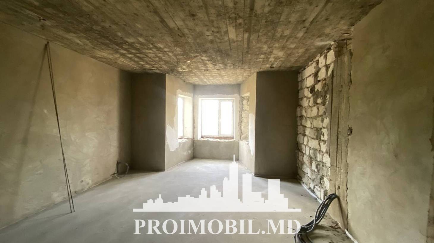 https://images.proimobil.md/Id3Vf2ssscazGvh39I-q1TPOhvoVhntaVnSyKHGZDJA/watermark:0.75:so:0:30:0.39/resize:fill:1460:816:1/gravity:ce/bG9jYWw6Ly8vZXN0YXRlL2xyLzhkOGYxODJhLTVjYWEtNGM0ZC05OGMzLTMwOTU4MGExNmJhNS5qcGVn