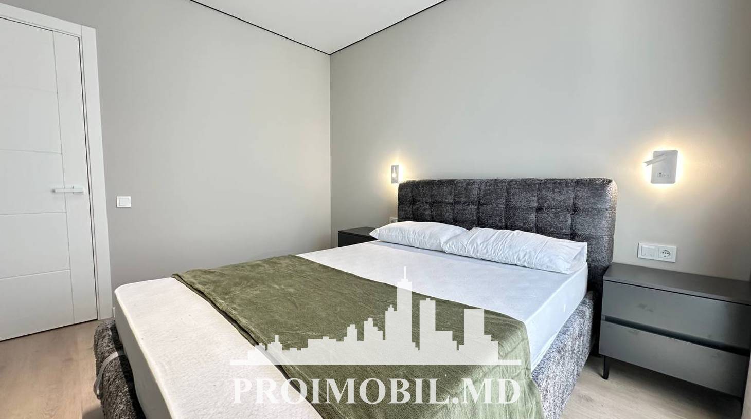 https://images.proimobil.md/IhGdsDy6MTxTlxWNf5PqzVN8ShIYY797ATl2vcNxi2Q/watermark:0.75:so:0:30:0.39/resize:fill:1460:816:1/gravity:ce/bG9jYWw6Ly8vZXN0YXRlL2xyLzZjNDY1Yzc5LTAyN2UtNDllNS04NGI2LWNiNWI3MjVlNWYzOS5qcGVn