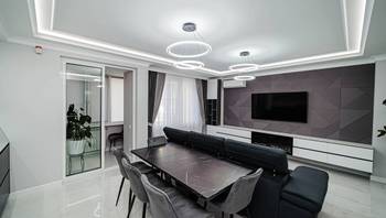 https://images.proimobil.md/IhMIn3M-XDIkTlRxM-OuRWCpvueE7uEPWIVo87CitIM/resize:fill:350:198:1/gravity:ce/bG9jYWw6Ly8vZXN0YXRlL2xyLzMxZTQwZTEzLTgxNzEtNDFhMC04ZjA1LTVlNmZlNTY2YThmZi5qcGVn
