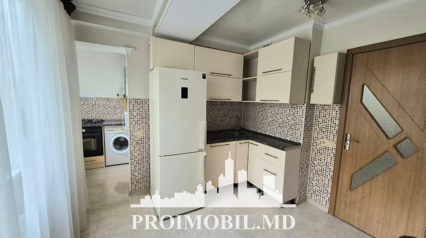 https://images.proimobil.md/Ii-s3gOkR60i4qKJSa11dNGMWOxDVSJVlPut3mGeXvw/watermark:0.75:so:0:30:0.39/resize:fill:1460:816:1/gravity:ce/bG9jYWw6Ly8vZXN0YXRlL2xyLzU3ZGU5MTQ3LTBmMTItNDg0Yi1hNmQ4LWEzZWY1NGQ1ZGQ2ZC5qcGVn