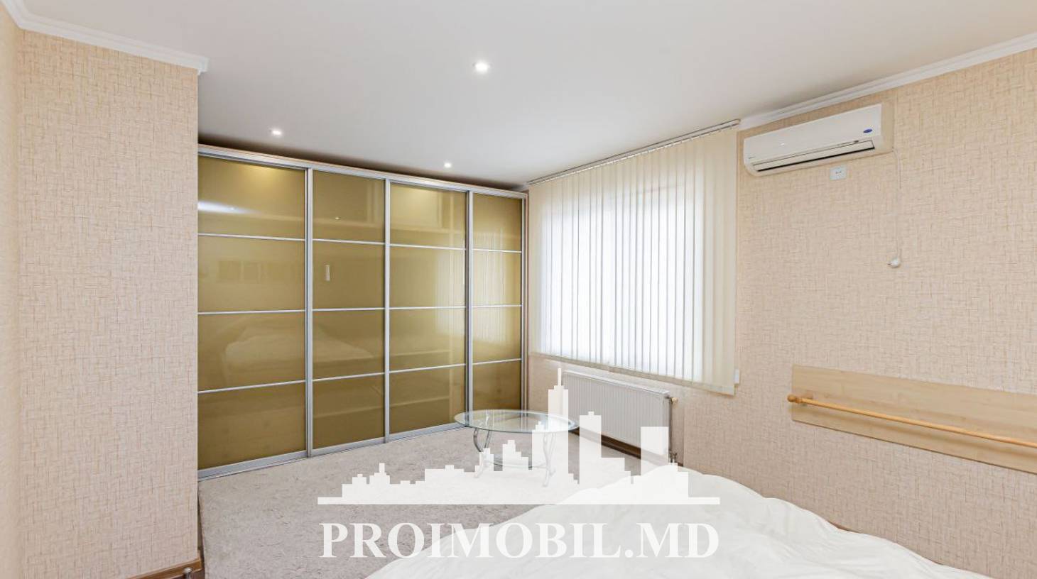 https://images.proimobil.md/IiIrd-gBSilX8RcnyDIuZ7L9JYijbOiP624n1NL9jK4/watermark:0.75:so:0:30:0.39/resize:fill:1460:816:1/gravity:ce/bG9jYWw6Ly8vZXN0YXRlL2xyLzRkY2Y5ZDUwLTg2Y2ItNGQ5Zi1iZDU5LWU2NjIyZTZjMGFmYS5qcGVn