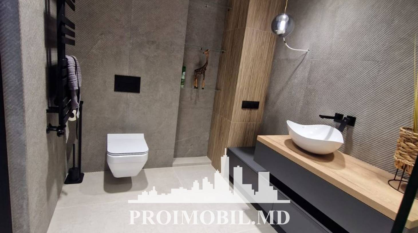 https://images.proimobil.md/IjD9I7euku798LxiQ_S_7khF1STHG5OESS9s4lGL0c0/watermark:0.75:so:0:30:0.39/resize:fill:1460:816:1/gravity:ce/bG9jYWw6Ly8vZXN0YXRlL2xyLzUwMzEwM2EwLWMxYTAtNDAzMi05Yzc4LWU5NDE3MzUxN2RlOS5qcGVn