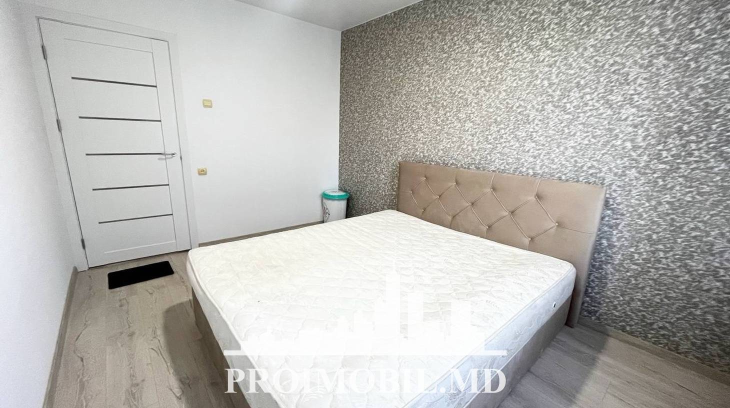 https://images.proimobil.md/IjMm4ojwrqmasio1qtO0JhE81NwMtRUfhstY9nOYAFA/watermark:0.75:so:0:30:0.39/resize:fill:1460:816:1/gravity:ce/bG9jYWw6Ly8vZXN0YXRlL2xyLzRkMTIzOTE4LTgyYTctNDY4Ni1hNDA2LWQ0MTFlNDdiY2UzYy5qcGVn
