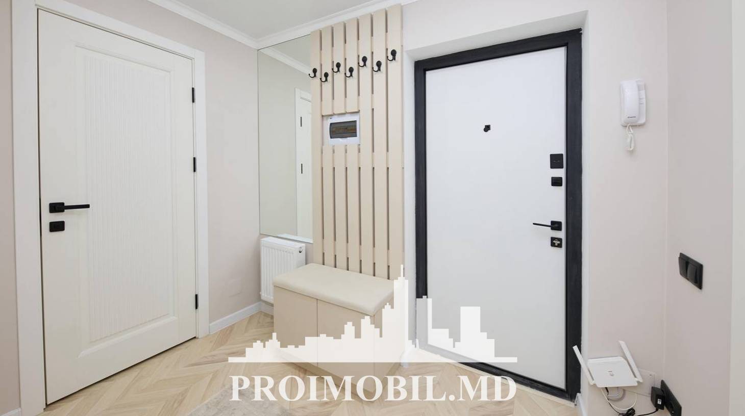 https://images.proimobil.md/IkB_8k-MXTVa8L0QIXfRCQ6KGm86zYKTarqwEPeW5HU/watermark:0.75:so:0:30:0.39/resize:fill:1460:816:1/gravity:ce/bG9jYWw6Ly8vZXN0YXRlL2xyL2UwOTJhMjQzLTFjMjMtNDIyZS05NjFmLWRhNjEzZTcxNGRiMC5qcGVn