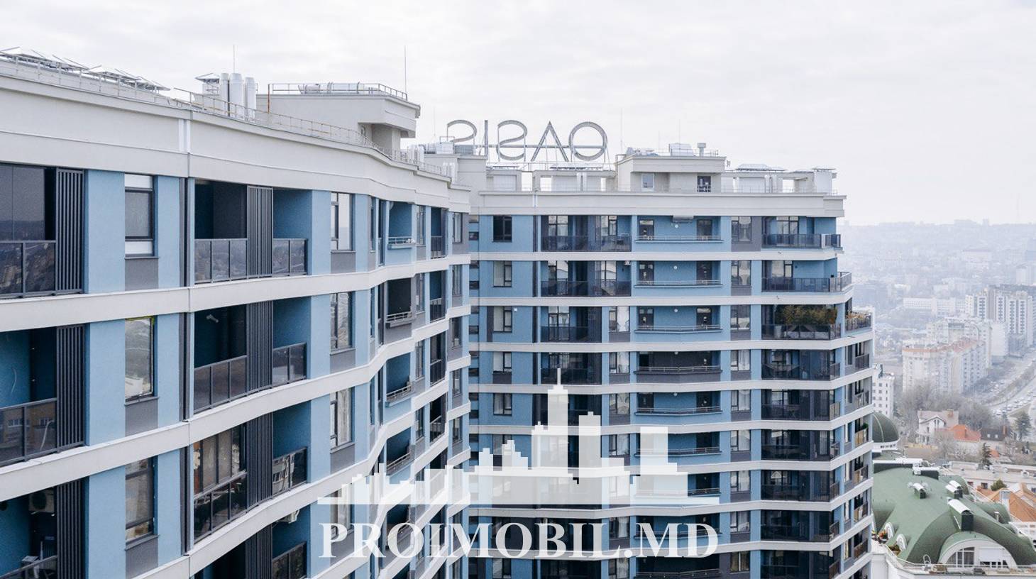 https://images.proimobil.md/IlUDGhUnVAAypN6vHej9IghfaHD5Z_420_eLdJTZuvE/watermark:0.75:so:0:30:0.39/resize:fill:1460:816:1/gravity:ce/bG9jYWw6Ly8vZXN0YXRlL2xyL2ViNzIyODFhLTVkODUtNGRjYS1iMTI5LTAyYTZiYTcyZTNjYi5qcGVn