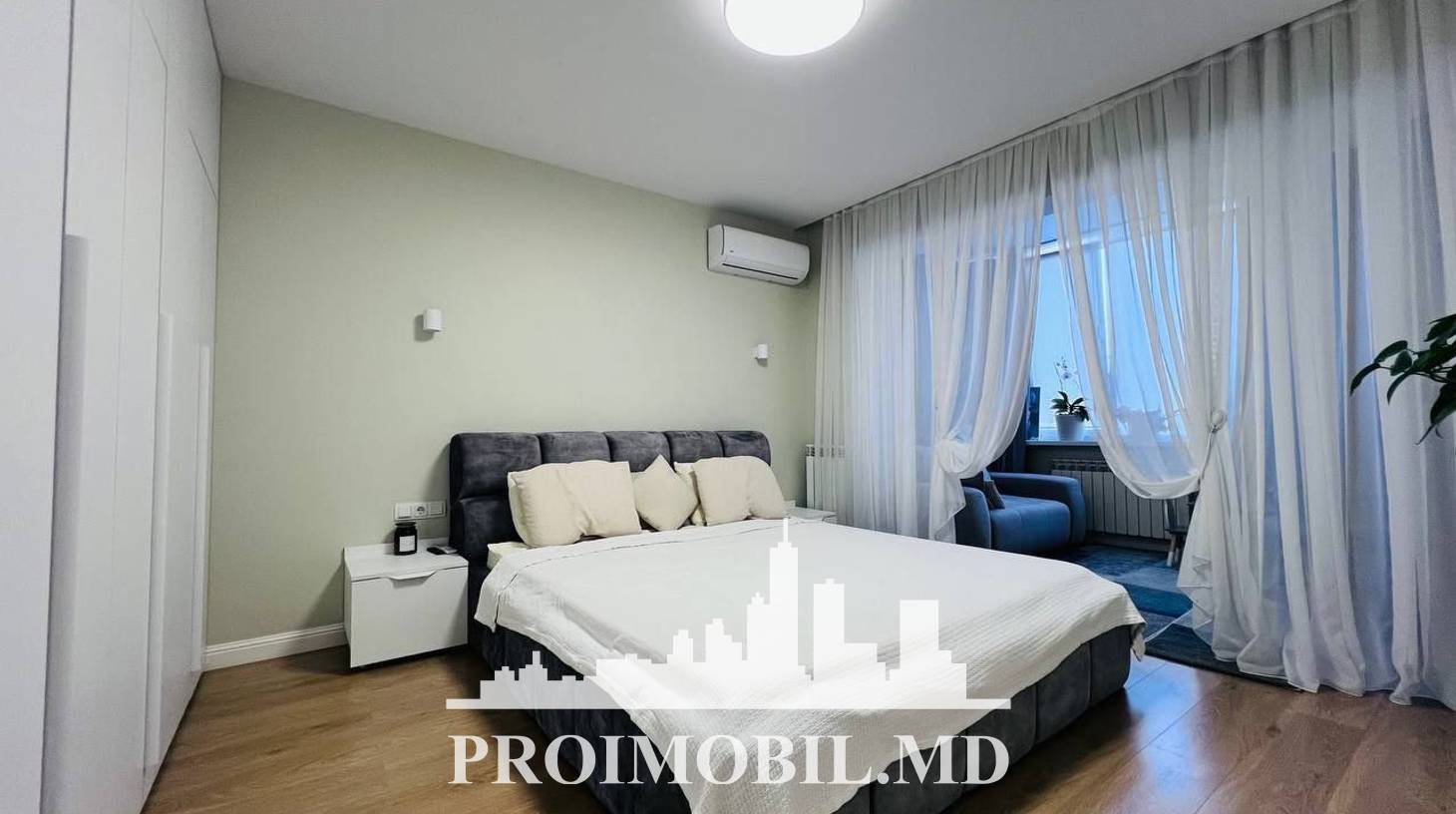 https://images.proimobil.md/IniFKg0kI_U7vPKXp55d4NWQyGs9BWiPXQ_9QvIrLHo/watermark:0.75:so:0:30:0.39/resize:fill:1460:816:1/gravity:ce/bG9jYWw6Ly8vZXN0YXRlL2xyLzhkMTE2NDFjLTY3YzctNDRkMS04NzVkLWQ3ZGFjMzU0Y2UwNC5qcGVn