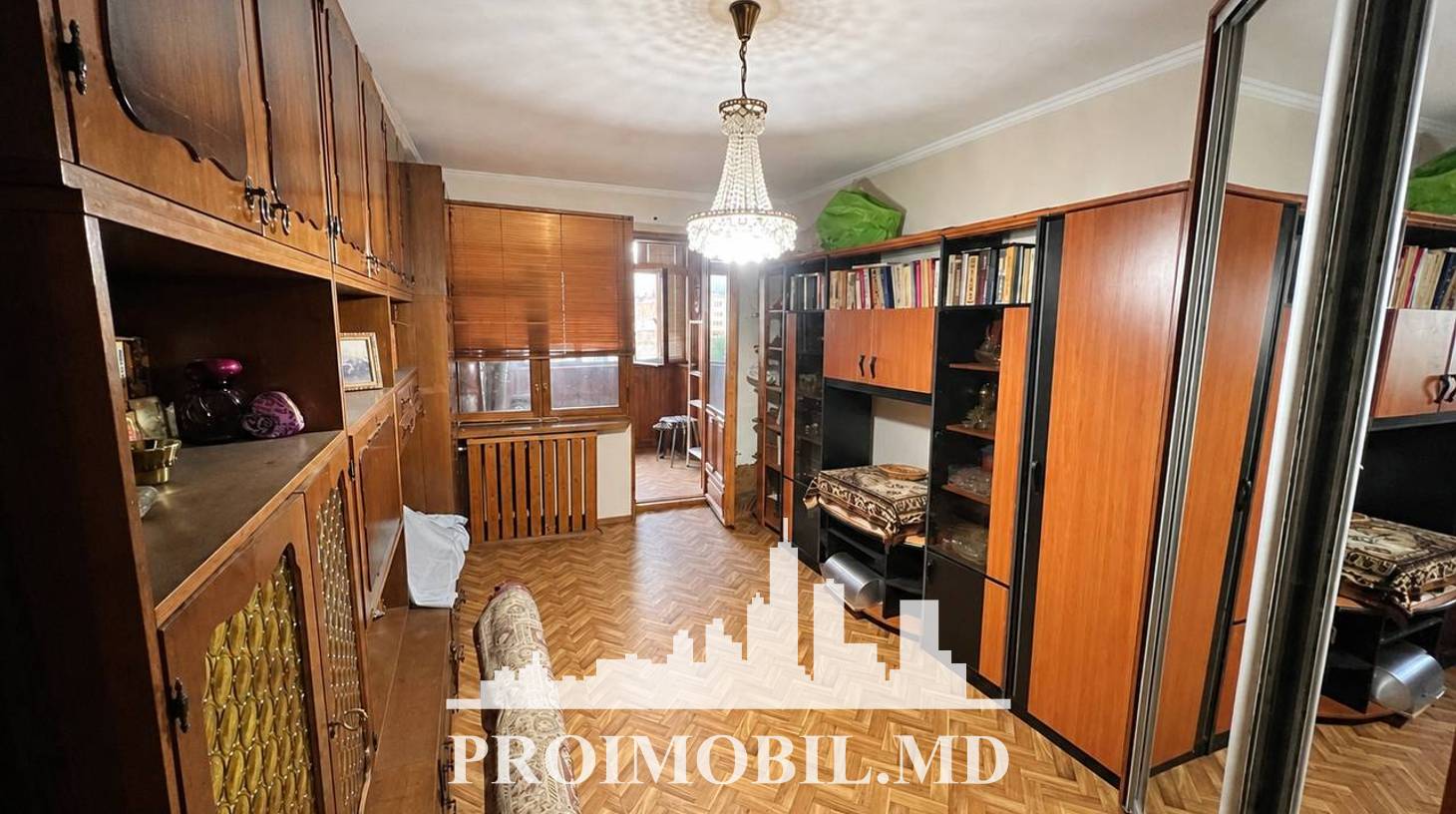 https://images.proimobil.md/InmFuHSdbdX4DZ_KyVcKTeZLWA6LDB0O5NVyzX-t_TM/watermark:0.75:so:0:30:0.39/resize:fill:1460:816:1/gravity:ce/bG9jYWw6Ly8vZXN0YXRlL2xyLzY0YmYxN2EyLTdhOGYtNDRkNC05MzNlLTM0YjcwZjc1Y2ZkYy5qcGVn