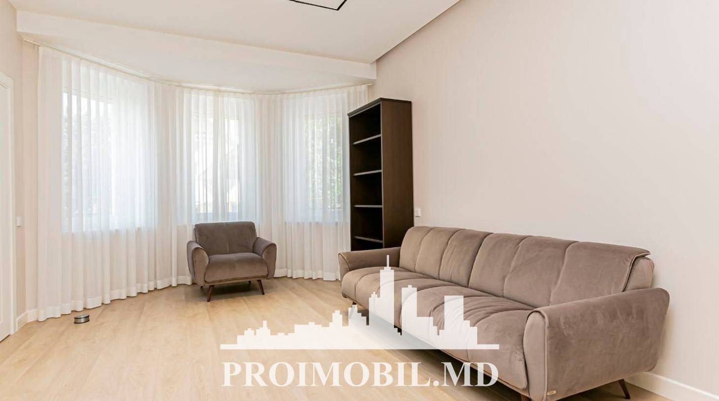 https://images.proimobil.md/Iocap4_QA3QdVbLxnQCt2gjXtNWDfU33hrujJ5B51u4/watermark:0.75:so:0:30:0.39/resize:fill:1460:816:1/gravity:ce/bG9jYWw6Ly8vZXN0YXRlL2xyLzQyOTA5NzA0LThjMWEtNDA3OC05MjZlLWYzNGQzMzgxNDJjNC5qcGVn