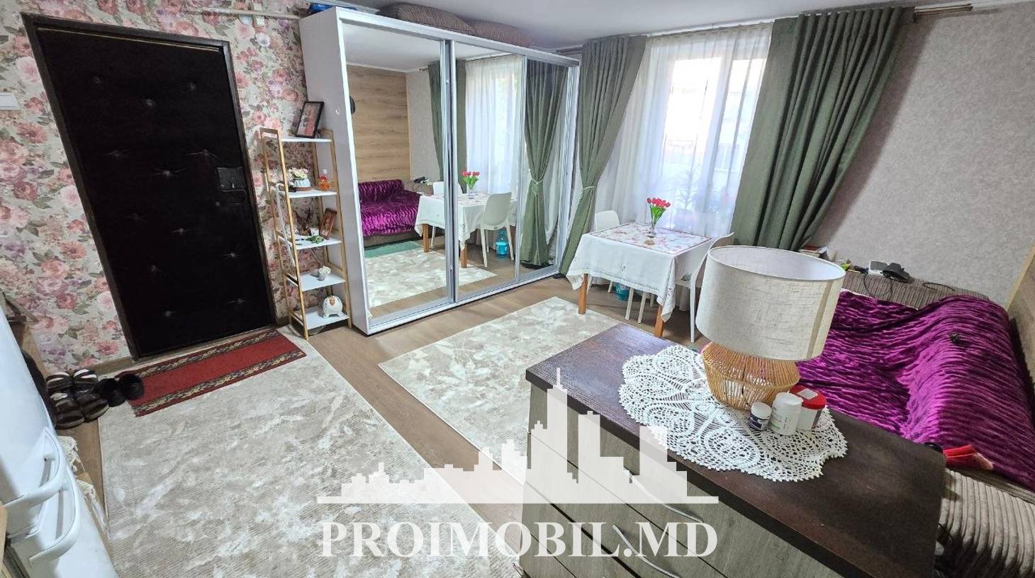 https://images.proimobil.md/IrGGYifVPAi1lnQIr6O6fE3D9Dfwr7UkRDJYUQT-L9E/watermark:0.75:so:0:30:0.39/resize:fill:1460:816:1/gravity:ce/bG9jYWw6Ly8vZXN0YXRlL2xyLzhhZjQ0MGEwLWRlMDQtNGU1Mi04OTRiLWI3ZjZlMmY3YmFjNS5qcGVn