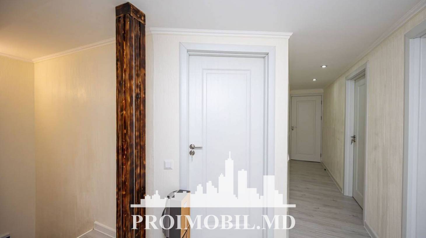 https://images.proimobil.md/ItsgT6q4mHkKwaG2NQeT4cuI80u0DwK8KRDQL00uPjQ/watermark:0.75:so:0:30:0.39/resize:fill:1460:816:1/gravity:ce/bG9jYWw6Ly8vZXN0YXRlL2xyLzljMWZkNTc1LWRhZTgtNGFmZS1hZmMzLWQxOTVhMGFhYjE2My5qcGVn