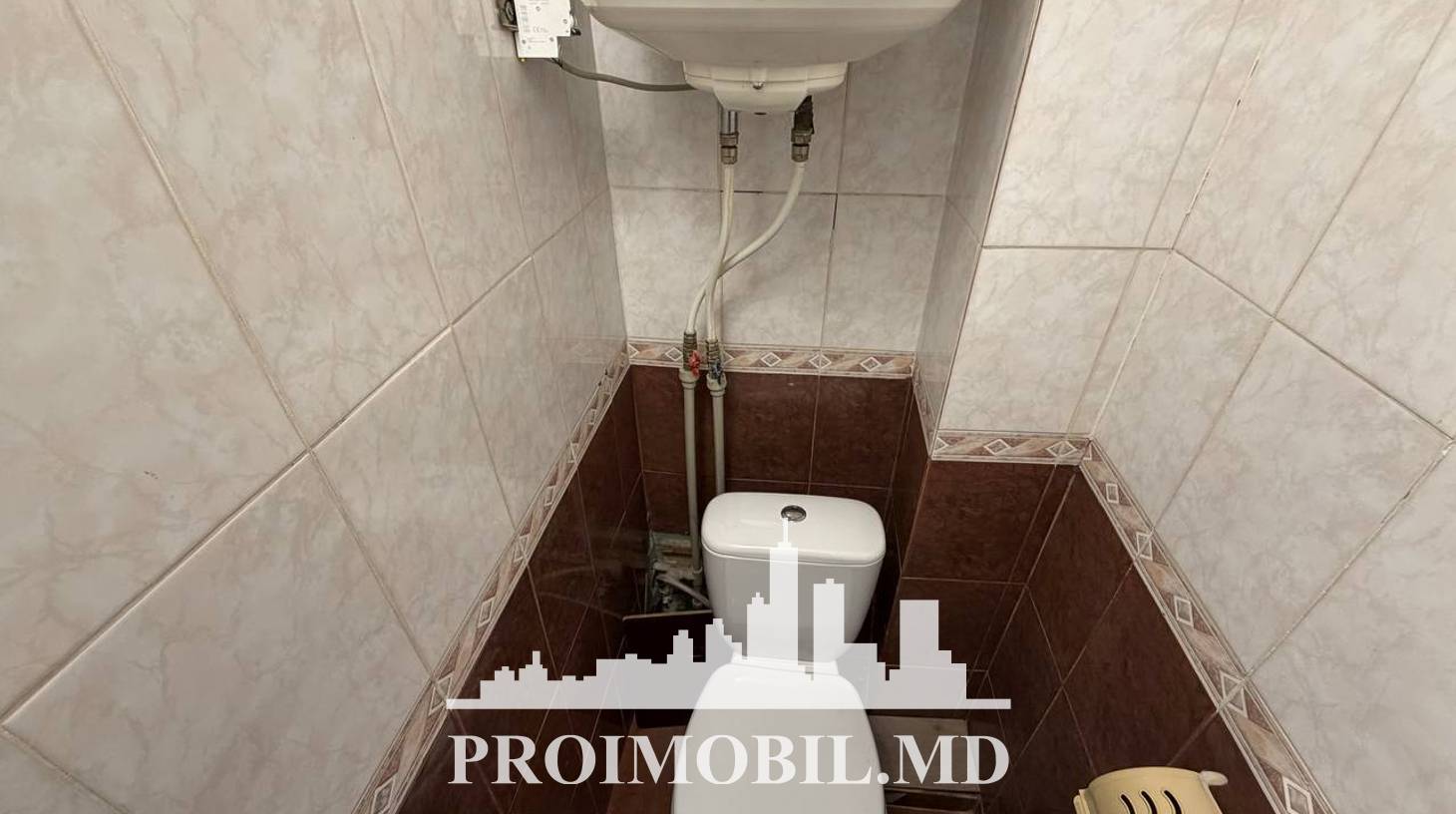 https://images.proimobil.md/Ity0IkiwZEE03L1f4E9nfkNMEUzpYDqJS2kWBwaTyc4/watermark:0.75:so:0:30:0.39/resize:fill:1460:816:1/gravity:ce/bG9jYWw6Ly8vZXN0YXRlL2xyLzE1ZGYxZjhkLTZjY2MtNDI2Ni05MjY2LWJhNjU1NDM3MDBlNi5qcGVn
