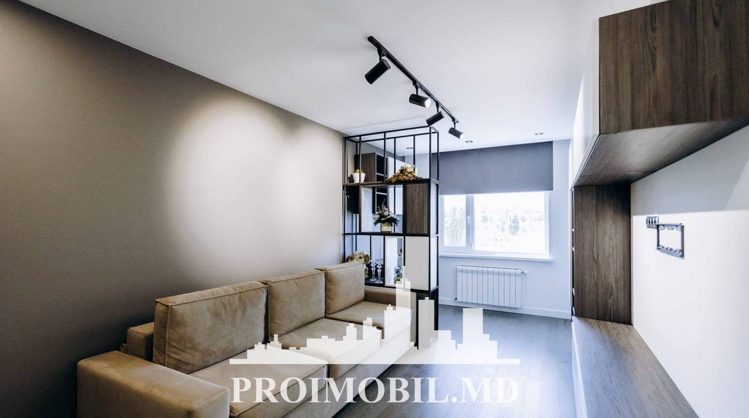 https://images.proimobil.md/IxsMLKUSbLCB1olxHEmWFgIp8HaG_oDH7RQNUQwFv7Y/watermark:0.75:so:0:30:0.39/resize:fill:1460:816:1/gravity:ce/bG9jYWw6Ly8vZXN0YXRlL2xyLzJiODRkNTU0LTMzNWQtNDkxZS1iNWZkLTQ3OTBiZDc2NTg4MC5qcGVn