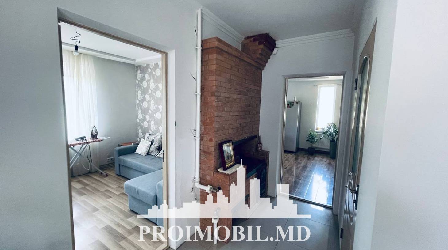 https://images.proimobil.md/J2Cix-I2QDDvzliCd9wcprxQ9evP_FILj78eYKNtdaQ/watermark:0.75:so:0:30:0.39/resize:fill:1460:816:1/gravity:ce/bG9jYWw6Ly8vZXN0YXRlL2xyLzAwZWNlMmU1LTUwNWQtNDc2ZS1hYTg4LTI5YTg4M2JiZDhhYi5qcGVn