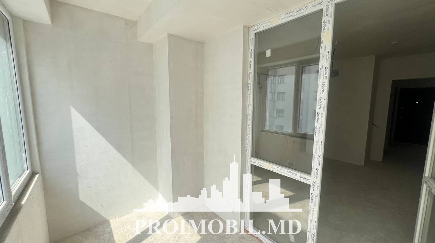 https://images.proimobil.md/J2lc8N46zmmqRRLjxZz5D2blAeOKUl3D5ppuQjOTnew/watermark:0.75:so:0:30:0.39/resize:fill:1460:816:1/gravity:ce/bG9jYWw6Ly8vZXN0YXRlL2xyL2NlNWVhMTQ3LTNmOGQtNDc5OS04ODk3LTFiOWU4YWU0ZWEyZS5qcGVn