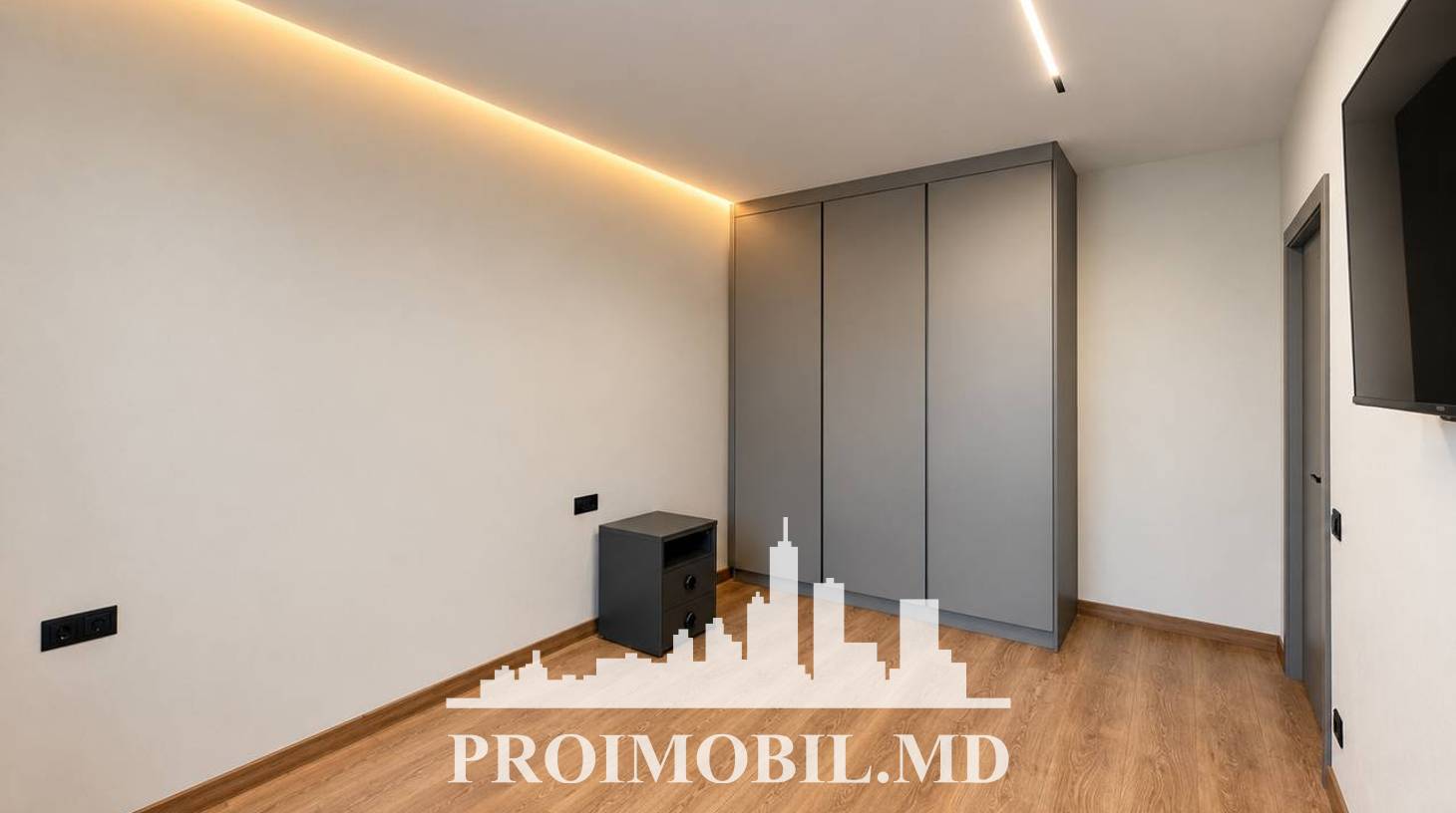 https://images.proimobil.md/J4qL11MtoVt72WexffTlKLW9vqhH1wShy4xzUyxFTOY/watermark:0.75:so:0:30:0.39/resize:fill:1460:816:1/gravity:ce/bG9jYWw6Ly8vZXN0YXRlL2xyL2Y1NDBlNWI2LWE2NDEtNDBhMi04MzM1LTUyY2Q4MWZlMzc1Yy5qcGVn