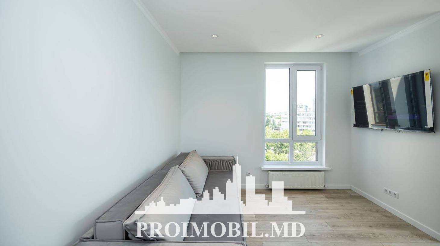 https://images.proimobil.md/J5KPGRYspqz_Qv98-PJxYB2L7ijlGS1lEC7EdRXr2Rw/watermark:0.75:so:0:30:0.39/resize:fill:1460:816:1/gravity:ce/bG9jYWw6Ly8vZXN0YXRlL2xyLzMxNzJiMGVmLTI2OTEtNDJhYi1hOGY3LTYzNmZkMjI2NTA5Yy5qcGVn