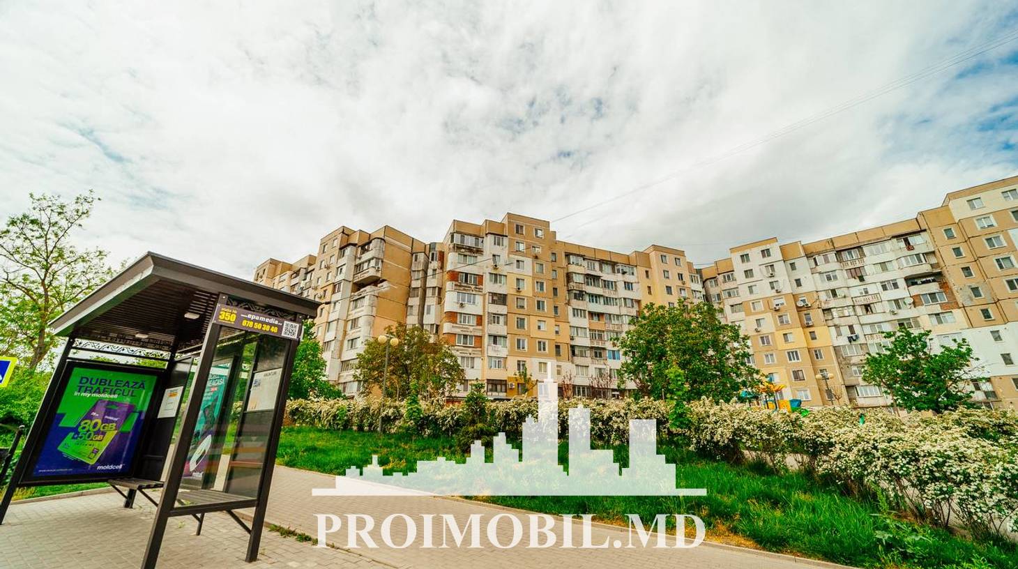 https://images.proimobil.md/J6Wu9siwFxeW9tiPsSls-oBmV4ilnt95YSnsm_ABn7E/watermark:0.75:so:0:30:0.39/resize:fill:1460:816:1/gravity:ce/bG9jYWw6Ly8vZXN0YXRlL2xyLzUyNWEwNTIxLWQ3NjAtNGEyYS05MGYxLTg5NzJmNGRkNjQzNy5qcGVn