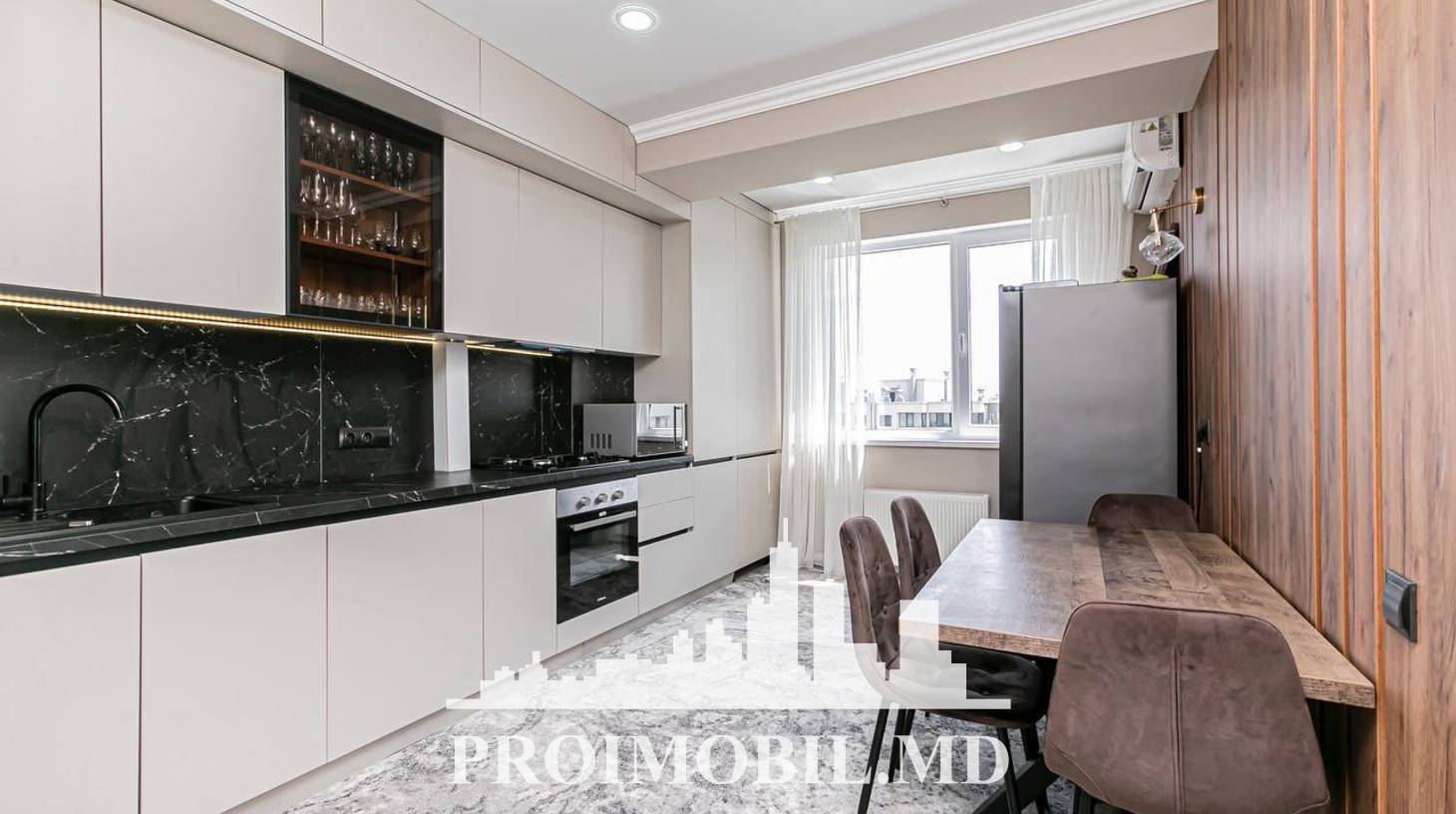 https://images.proimobil.md/J6xfLOOGBMlILv-q1zpjKAgtjNhP5KDPNz9sInk-hIM/watermark:0.75:so:0:30:0.39/resize:fill:1460:816:1/gravity:ce/bG9jYWw6Ly8vZXN0YXRlL2xyL2Y2ODZiNTNjLTI4MDAtNDMwZi1iMjY3LWFkNTFiMTgzNGU3OS5qcGVn