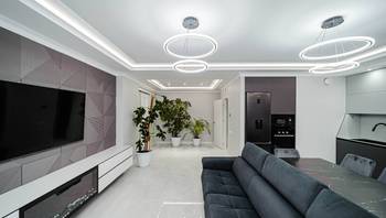 https://images.proimobil.md/J7uXExMlagUerfGtoCi87d7KpbR-AIGOBbJcvomjgi8/resize:fill:350:198:1/gravity:ce/bG9jYWw6Ly8vZXN0YXRlL2xyL2Y1ZTk5OTg3LWJmYTItNDk1NS1hZjI3LWIyOWE2ZDczMTJmYi5qcGVn