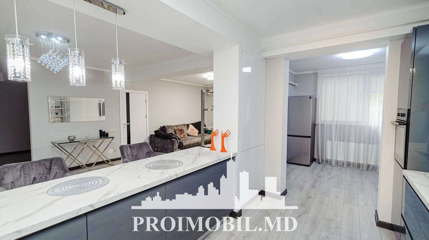 https://images.proimobil.md/JE7Y5hnCWhKjgdeqpUTnrwlTmyCSw35M7P8ag_AxRj4/watermark:0.75:so:0:30:0.39/resize:fill:1460:816:1/gravity:ce/bG9jYWw6Ly8vZXN0YXRlL2xyLzhjYTVmN2Y4LWQ1NTYtNDA2YS05ZGJmLWQ4MWYxYWZmODE4OC5qcGVn