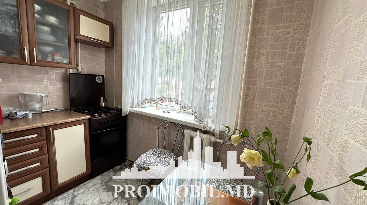 https://images.proimobil.md/JHIKkQy7r1aO45gJevyKElmz4QRYdXfcVZz-dM33z24/watermark:0.75:so:0:30:0.39/resize:fill:1460:816:1/gravity:ce/bG9jYWw6Ly8vZXN0YXRlL2xyLzI4MjFlNzc4LTZhYjktNGI1MC1hZTNhLTNhNzAxNTFjYjRlYy5qcGVn