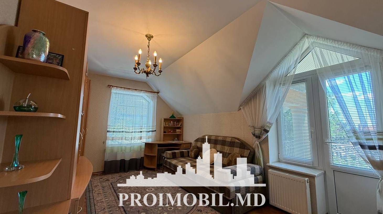 https://images.proimobil.md/JMe_keUDxaO0kSJVwO9NSPeDb3Ux_Fflw3xkAegzxNM/watermark:0.75:so:0:30:0.39/resize:fill:1460:816:1/gravity:ce/bG9jYWw6Ly8vZXN0YXRlL2xyLzRkNWJiZTY4LWE3NjctNDA2NC1hNjRmLTU0YzJmZjI1ZjQyNy5qcGVn