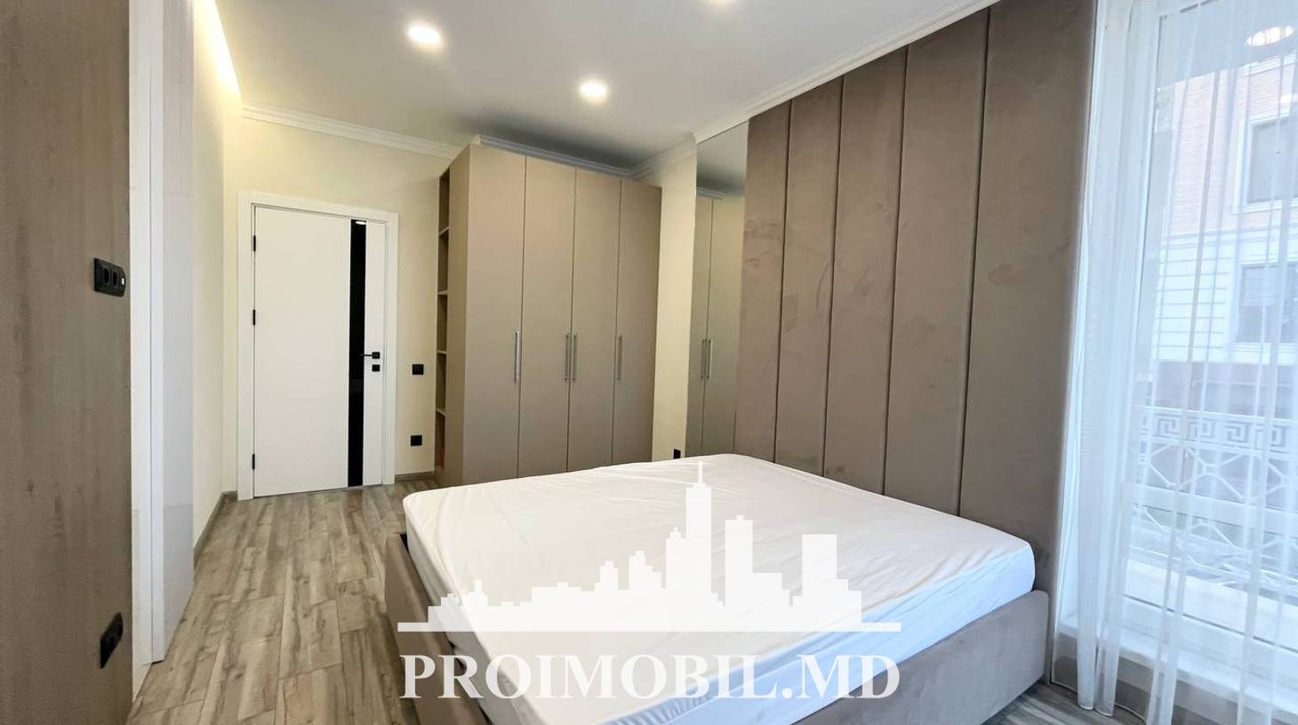 https://images.proimobil.md/JMguFgts2QkGbr5Mdw4QFZCpnsv87bEsVUvFYmrp8H0/watermark:0.75:so:0:30:0.39/resize:fill:1460:816:1/gravity:ce/bG9jYWw6Ly8vZXN0YXRlL2xyLzE5MjFiMmI2LWEyMzktNGU1NS1hMzFkLTM2YTI5NzA5OWIyZC5qcGVn