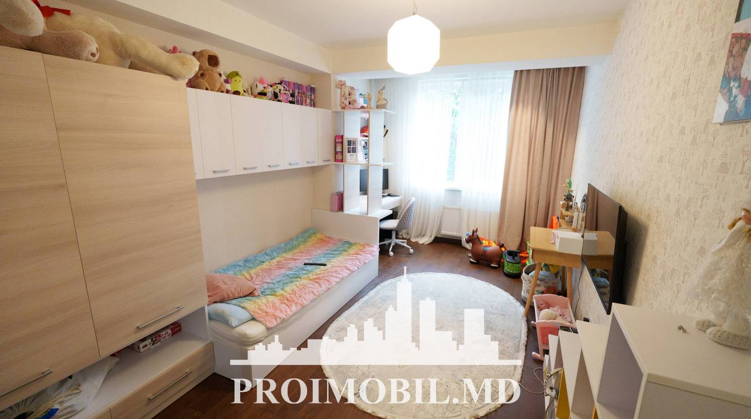 https://images.proimobil.md/JPOr1QWH5TCZ-Cr0i_xtYDr16r3xg6ssijqE9caRJks/watermark:0.75:so:0:30:0.39/resize:fill:1460:816:1/gravity:ce/bG9jYWw6Ly8vZXN0YXRlL2xyLzBmY2NjNzVjLTdmYjgtNDEyMC05MjJlLWM2ZmY2YWI2MDk0Ny5qcGVn