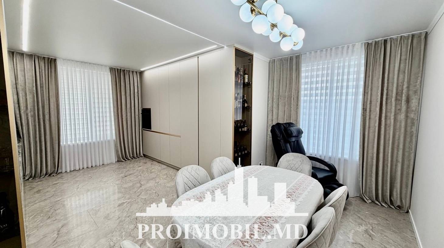 https://images.proimobil.md/JUiBDpsqcP0eZRGpyV9LyjvD92nUoXeKubRUr-lLpbE/watermark:0.75:so:0:30:0.39/resize:fill:1460:816:1/gravity:ce/bG9jYWw6Ly8vZXN0YXRlL2xyLzc2ZTMzMTZkLTFjYjQtNDUxYi1iYTcyLTk3MWI5N2JiODAwMC5qcGVn