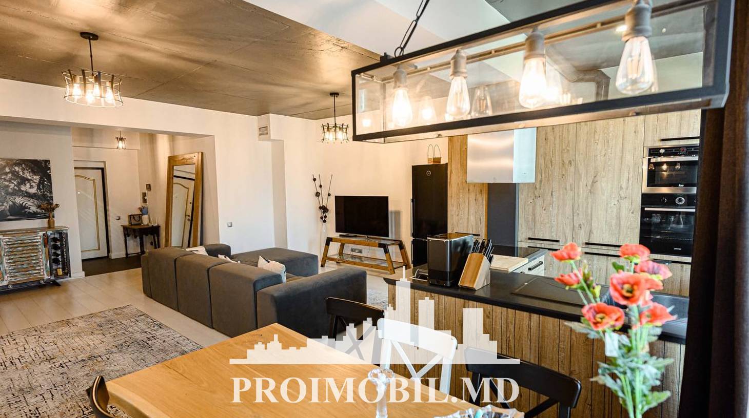 https://images.proimobil.md/JbRw4eJz2IQe1kNrPvI0a94re1IPh3bYdhNJI-8eukc/watermark:0.75:so:0:30:0.39/resize:fill:1460:816:1/gravity:ce/bG9jYWw6Ly8vZXN0YXRlL2xyLzA3YWJhNDFiLWY2NDYtNDZkNS05YTVjLWUxOTBlYjcxZDk2MS5qcGVn