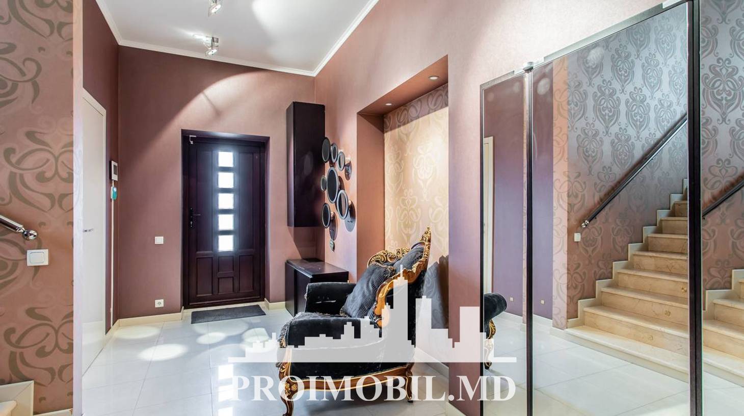 https://images.proimobil.md/Jb_6xtqxcQkZEBPYjl1iboncVoTWFgC7Y5IHgJuban4/watermark:0.75:so:0:30:0.39/resize:fill:1460:816:1/gravity:ce/bG9jYWw6Ly8vZXN0YXRlL2xyL2EwMWJjNTkzLWNiMTEtNGQyMS04OWI3LTkyNzQ3NWMzOGM2ZS5qcGVn
