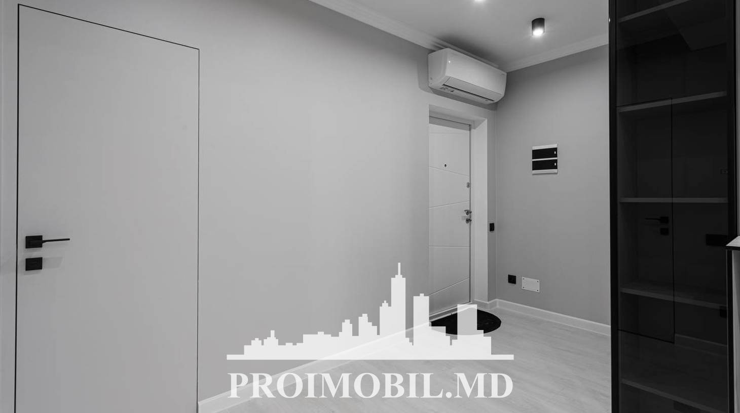 https://images.proimobil.md/Jpl9s6PMf-BSOQoORbnYUPDarknbyRdprZ0iC4QI2Z8/watermark:0.75:so:0:30:0.39/resize:fill:1460:816:1/gravity:ce/bG9jYWw6Ly8vZXN0YXRlL2xyLzA2MjMyMzE3LTNmZjUtNGZhOC04NzU3LTJkZDgzNjNjNjNhYy5qcGVn