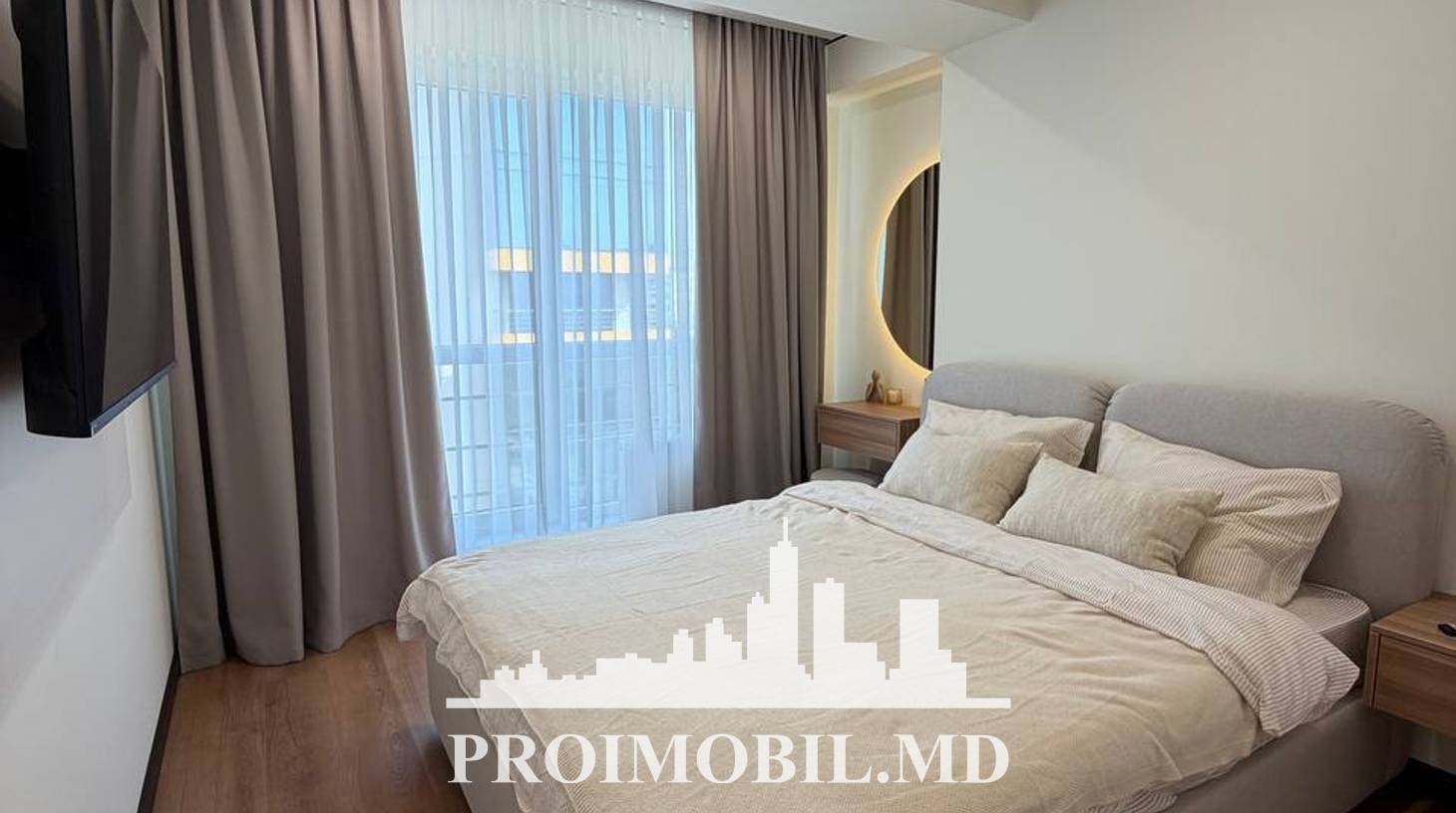 https://images.proimobil.md/JrUQiQjNqL-6q-MN6qSYWAkxVyLcpWg3_Q77hHJH7NE/watermark:0.75:so:0:30:0.39/resize:fill:1460:816:1/gravity:ce/bG9jYWw6Ly8vZXN0YXRlL2xyL2JhYjY1ZDY5LTgzZjctNGYyNC1hY2EwLWNmNmVlYjJhODU4OC5qcGVn