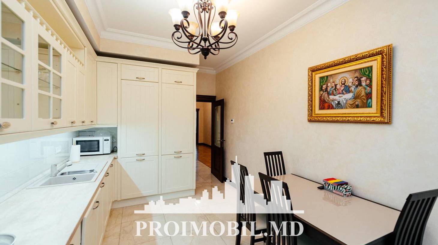 https://images.proimobil.md/Ju9p0xbIJDlbF7puV2gsbjY2ofpFjum-QhSkwk3xuNM/watermark:0.75:so:0:30:0.39/resize:fill:1460:816:1/gravity:ce/bG9jYWw6Ly8vZXN0YXRlL2xyL2U5MDk1MDgxLTdlOWItNDI5Ny04MWMzLTU3NDM3Nzk5ZjBkZi5qcGVn