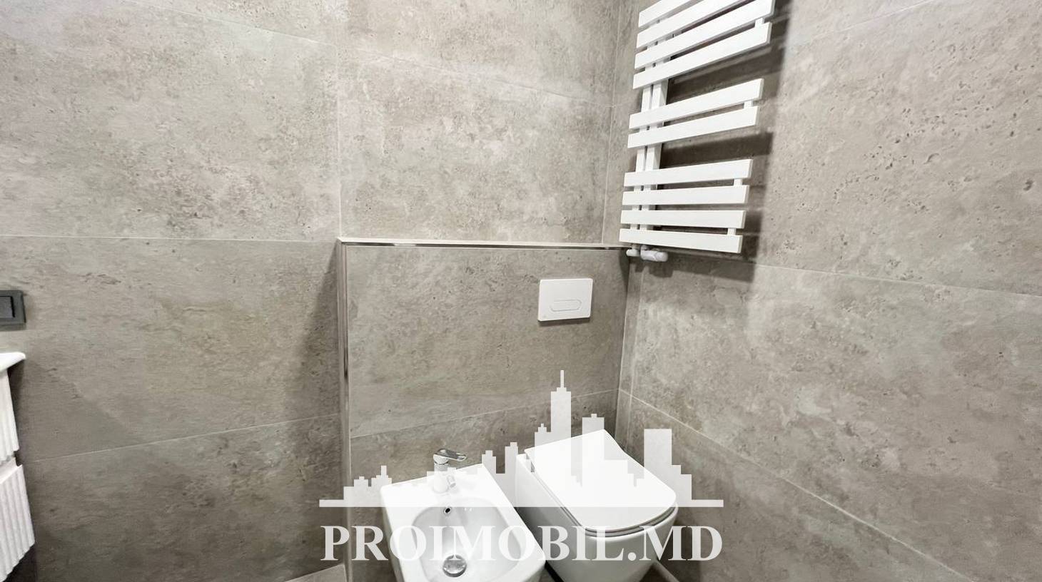 https://images.proimobil.md/JummlHptJ9k0IVVY7GHn2DTHyYCv4Zyf4ittn3C9558/watermark:0.75:so:0:30:0.39/resize:fill:1460:816:1/gravity:ce/bG9jYWw6Ly8vZXN0YXRlL2xyLzBjZmVmYWE3LTAyYWYtNGVkMy04OTdkLThhNDA1NDQ5YzkwYS5qcGVn