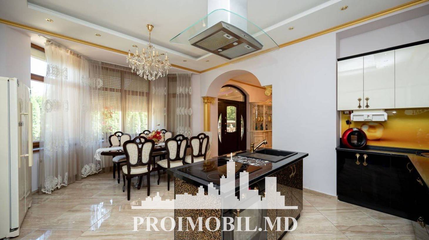 https://images.proimobil.md/JvcITI9wc1G4BVsK5H82HBT7JfDp8KVtfGvBHzT539E/watermark:0.75:so:0:30:0.39/resize:fill:1460:816:1/gravity:ce/bG9jYWw6Ly8vZXN0YXRlL2xyLzhiODU5NjQwLWY5YjEtNDQ2NC05OTU1LTIwN2RiYjgzYTQyMC5qcGVn