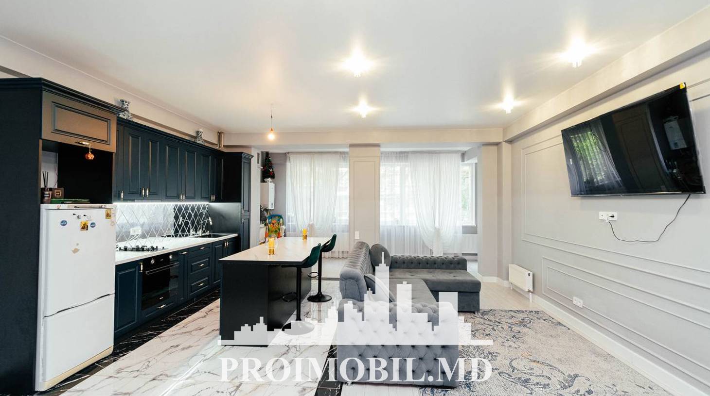 https://images.proimobil.md/JwK7ugy1b5HOZgYnqxydx7rSkAgXqtvSfZlvoXIcFYU/watermark:0.75:so:0:30:0.39/resize:fill:1460:816:1/gravity:ce/bG9jYWw6Ly8vZXN0YXRlL2xyLzFiNWZjOGNjLTg4YTAtNDI2MC1hMWFkLWYxYjVmZWZjYWNhZi5qcGVn