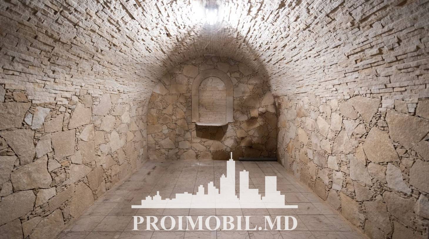 https://images.proimobil.md/JxACT8mAW4NUOCgcFuE3lMA1szCY4h5g3W1y3jt68ZM/watermark:0.75:so:0:30:0.39/resize:fill:1460:816:1/gravity:ce/bG9jYWw6Ly8vZXN0YXRlL2xyL2QwOTI1Yjg4LTVlM2UtNDhkNS1iYTY4LWNlODczYjUzNzJiMi5qcGVn