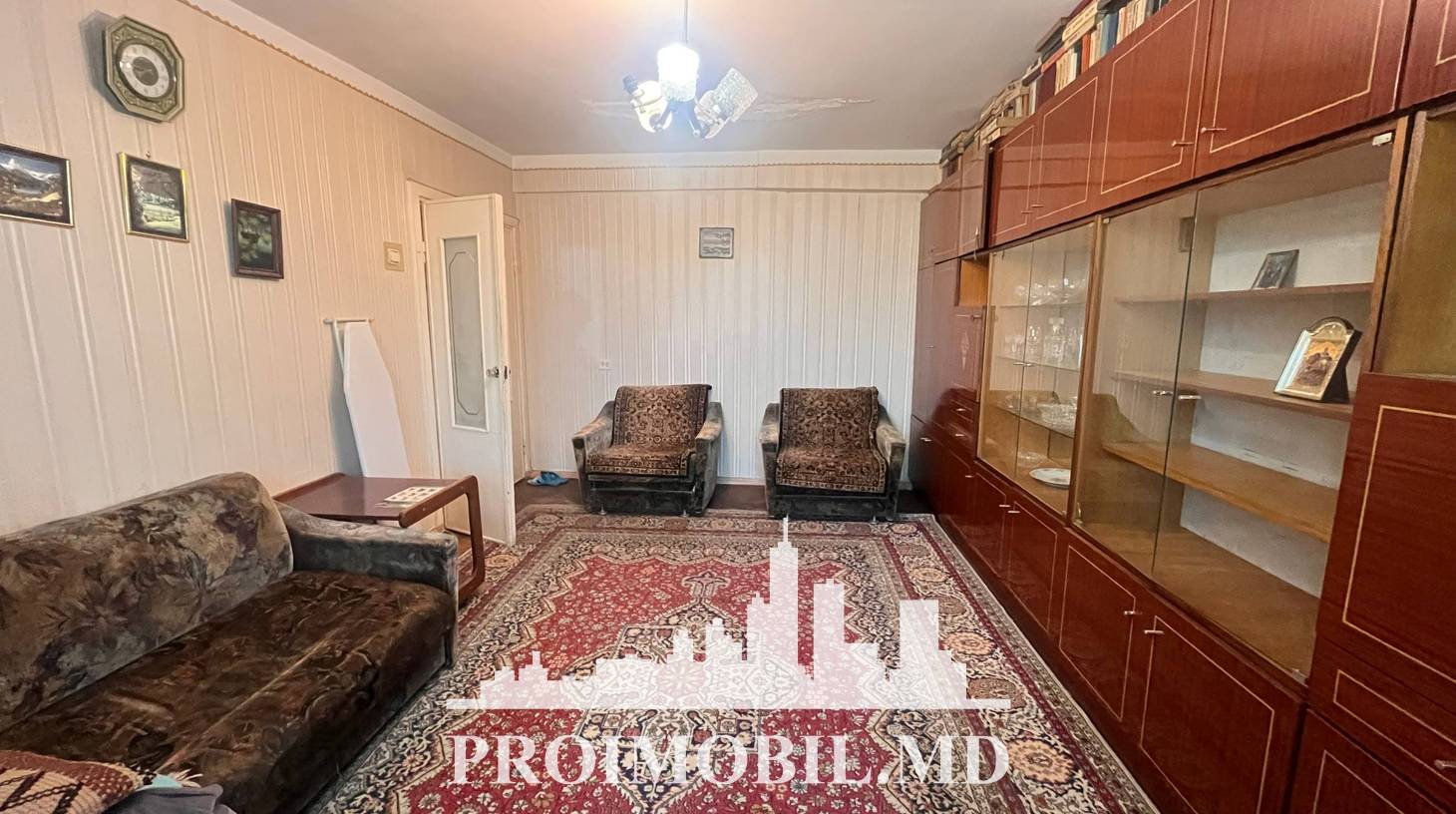 https://images.proimobil.md/JxKbs7Md7GazxNx5HL7N9pzWavwoijrWmOrxvRCJ6Zk/watermark:0.75:so:0:30:0.39/resize:fill:1460:816:1/gravity:ce/bG9jYWw6Ly8vZXN0YXRlL2xyLzhlNjljODllLTY5NDctNGVmMi05MWQzLTZlMzk1YTllNTcyNS5qcGVn