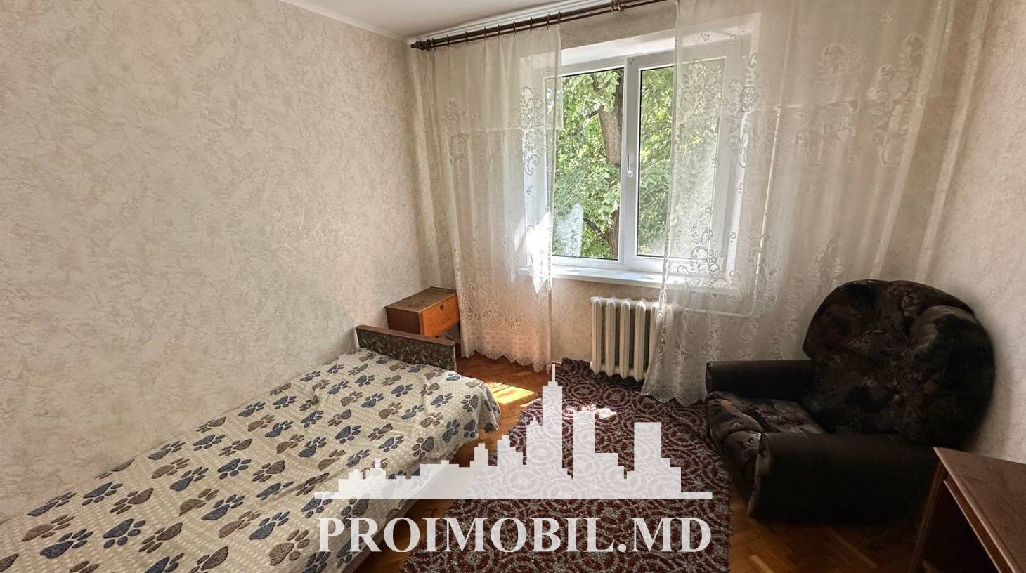 https://images.proimobil.md/JzHAY4nmQweqjsI93zzmV9VVSKWENk_6EjmphWJiD-k/watermark:0.75:so:0:30:0.39/resize:fill:1460:816:1/gravity:ce/bG9jYWw6Ly8vZXN0YXRlL2xyLzczNzc4OTcyLWFiZDEtNGZhOS1hNjJlLWI3ODNiNzMzMDBmYy5qcGVn